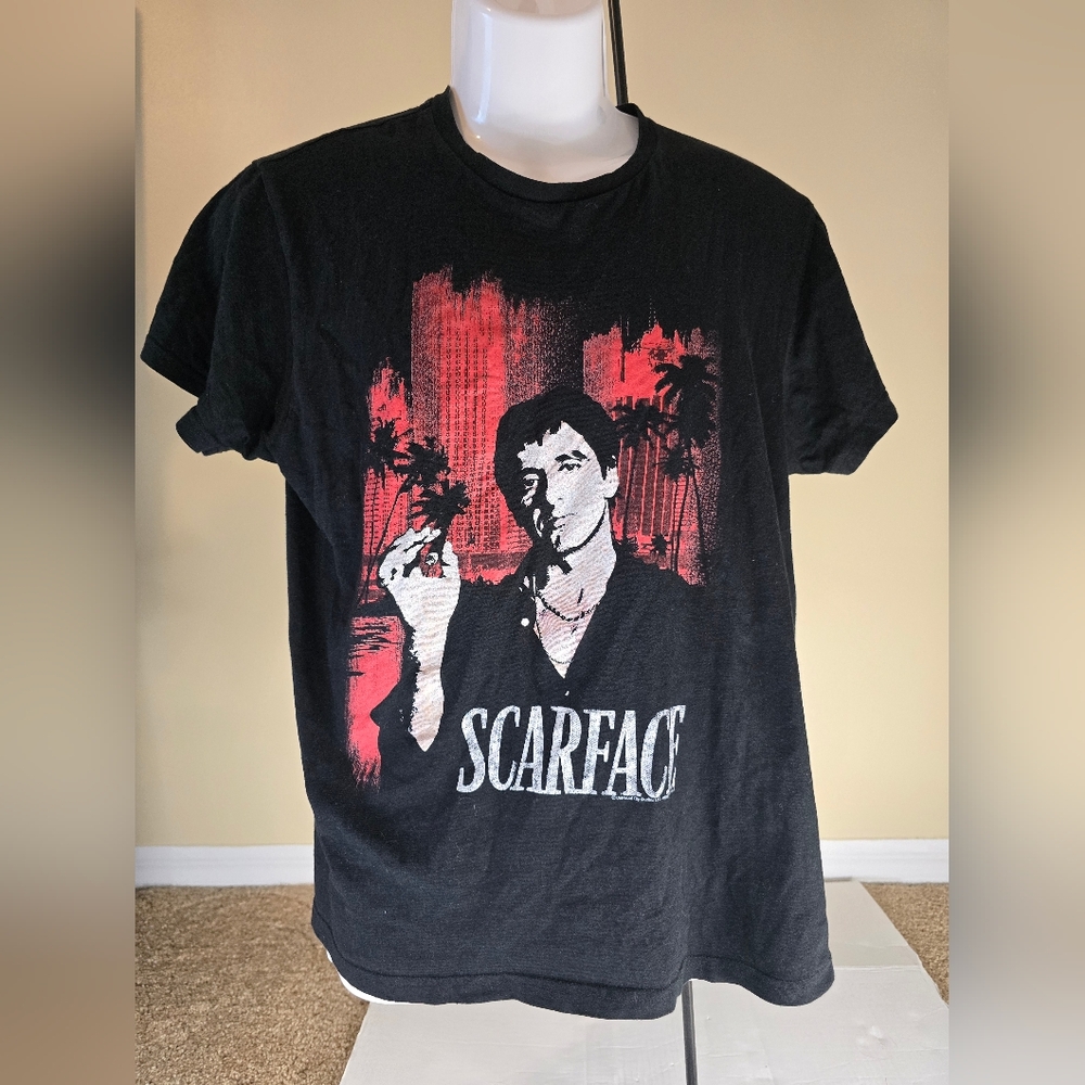 Scarface Tony Montana Graphic T-Shirt – Black – Size Medium – American Classics